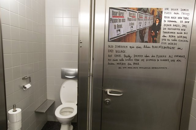 画像: MAK Exhibition View, 2015 STEFAN SAGMEISTER: The Happy Show In the ladies's restrooms MAK design labor :photo by eSeL