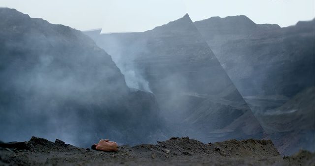 画像: 審査員特別賞『ベヒモス』 Behemoth 中国 / 2015 / 91分 監督:チャオ・リャン(ZHAO Liang)
