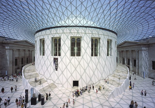 画像: フォスター+パートナーズ 大英博物館《グレートコート》 1994-2000年 ロンドン、英国 撮影: Nigel Young, Foster+Partners