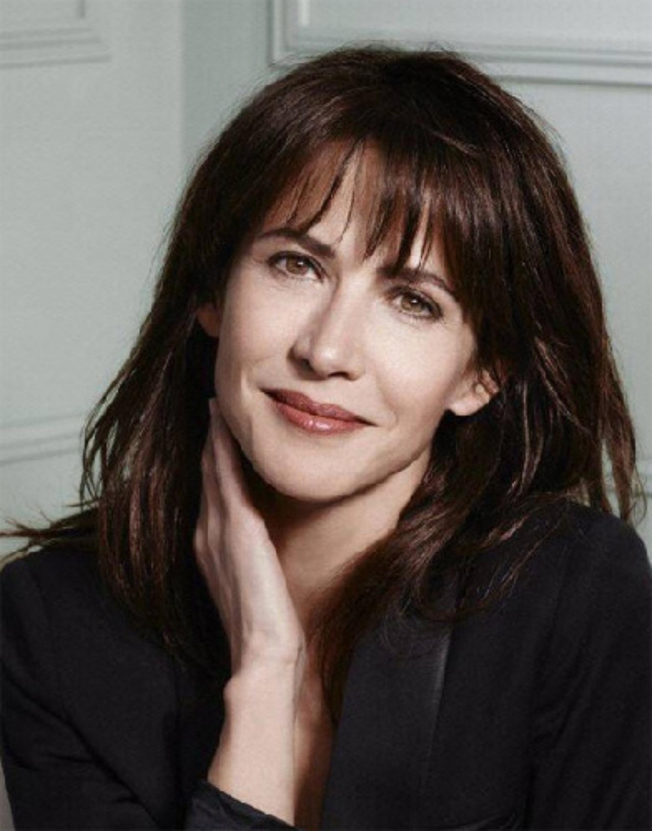 女優ソフィー・マルソー、フランス最高勲章を拒否った