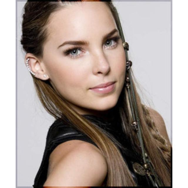 画像: https://www.polyvore.com/belinda_oficial_belinda_peregrin_schull/thing?id=15011710