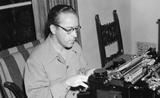 画像: ダルトン・トランボ http://www.wcftr.commarts.wisc.edu/about/news/2015/11/11/new-exhibit-highlights-dalton-trumbo-papers