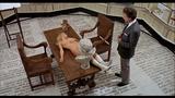 画像: 夜行性情欲魔(原題:The Lickerish Quartet)1971 ※ラドリー・メツガー監督。複雑なプロットを持った幻想的なソフトコア・ポルノ。床にはエロティックな単語が辞書のように書かれており、このあとのセックス・シーンではそれらの単語がセックスとともにアップで映し出される。