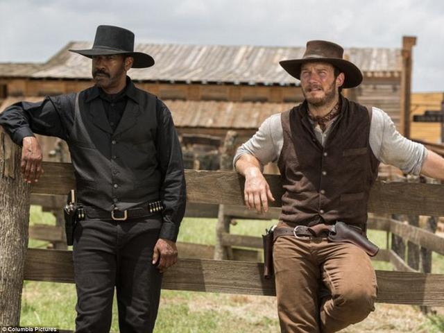 画像1: http://www.dailymail.co.uk/tvshowbiz/article-3548422/Denzel-Washington-Chris-Pratt-pistol-packing-gunslingers-pics-Magnificent-Seven-remake.html