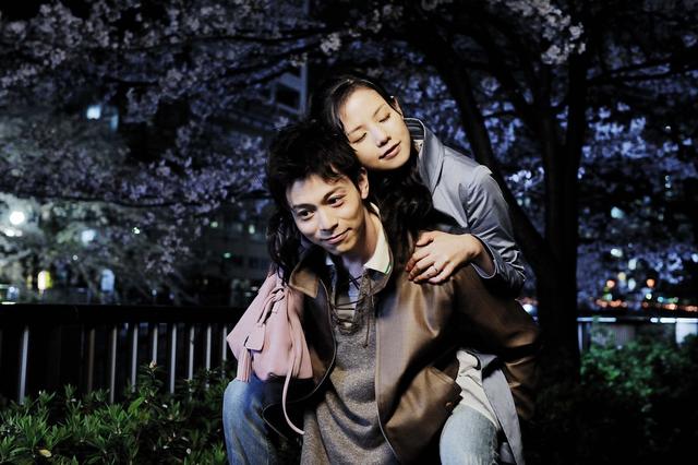 画像2: 父と娘、夫婦、そして家族。それはいつの時代にも大切な存在。