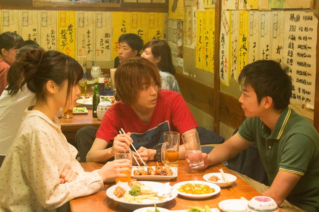 画像1: (C)2016映画「何者」製作委員会 (C)2012 朝井リョウ/新潮社