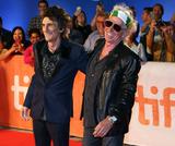 画像: http://www.torontosun.com/2016/09/16/tiff-2016-keith-richards-and-ronnie-wood-share-love-of-cuban-culture-in-the-rolling-stones-ole-ole-ole--a-trip-across-latin-america
