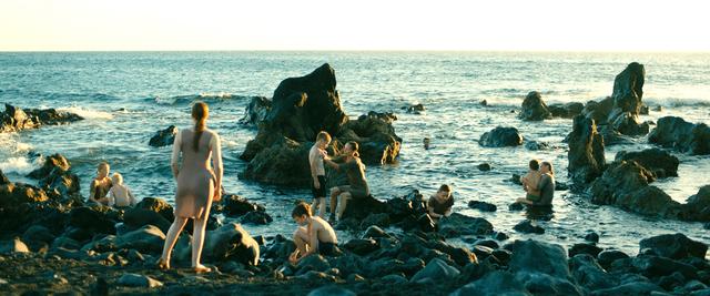 画像2: © LES FILMS DU WORSO • NOODLES PRODUCTION • VOLCANO FILMS • EVO FILMS A.I.E. • SCOPE PICTURES • LEFT FIELD VENTURES / DEPOT LEGAL 2015