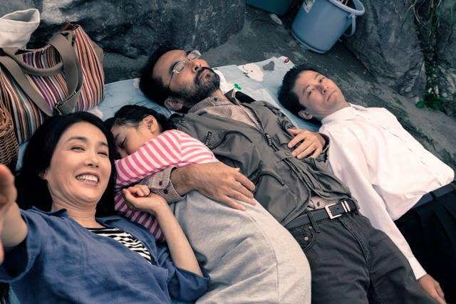 画像: ©2016映画「淵に立つ」製作委員会/COMME DES CINEMAS