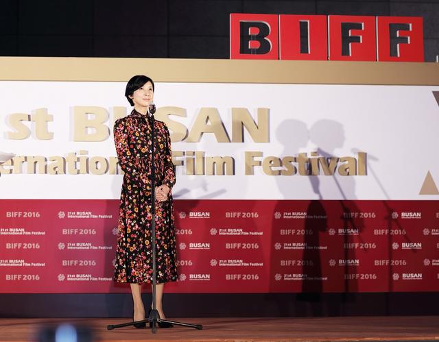 画像2: 『嫌な女』 第21回釜山国際映画祭で上映 記者会見&舞台挨拶を実施 2016年10月7日(金) 場所:韓国釜山