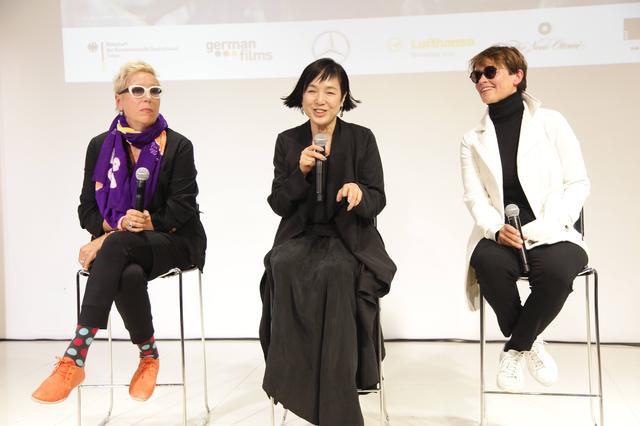 画像: ■登壇ゲスト: 桃井かおりさん【出演】/ドリス・ドリエ監督/ウルリケ・ハーゲ【音楽】 (『フクシマ・モナムール』) テレーザ・フォン・エルツ監督/イェラ・ハーゼ【出演】 (「クリスマスの伝説―4人の若き王たち」) アリーヌ・フィシャー監督(『メテオール通り』) イザベル・シュテーヴァー監督(『閉ざされた部屋の嵐』) ハンス・シュタインビヒラー監督(『アンネの日記』) ■日時: 10月15日(土) 15:30~記者会見開始(16:30終了) ■会場: メルセデス・ベンツ コネクション 1階GALLERY(東京都港区六本木7-3-10)