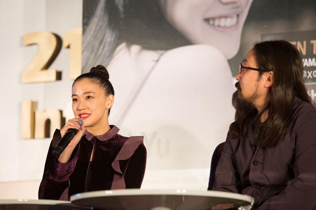 画像2: 蒼井優、山下敦弘監督