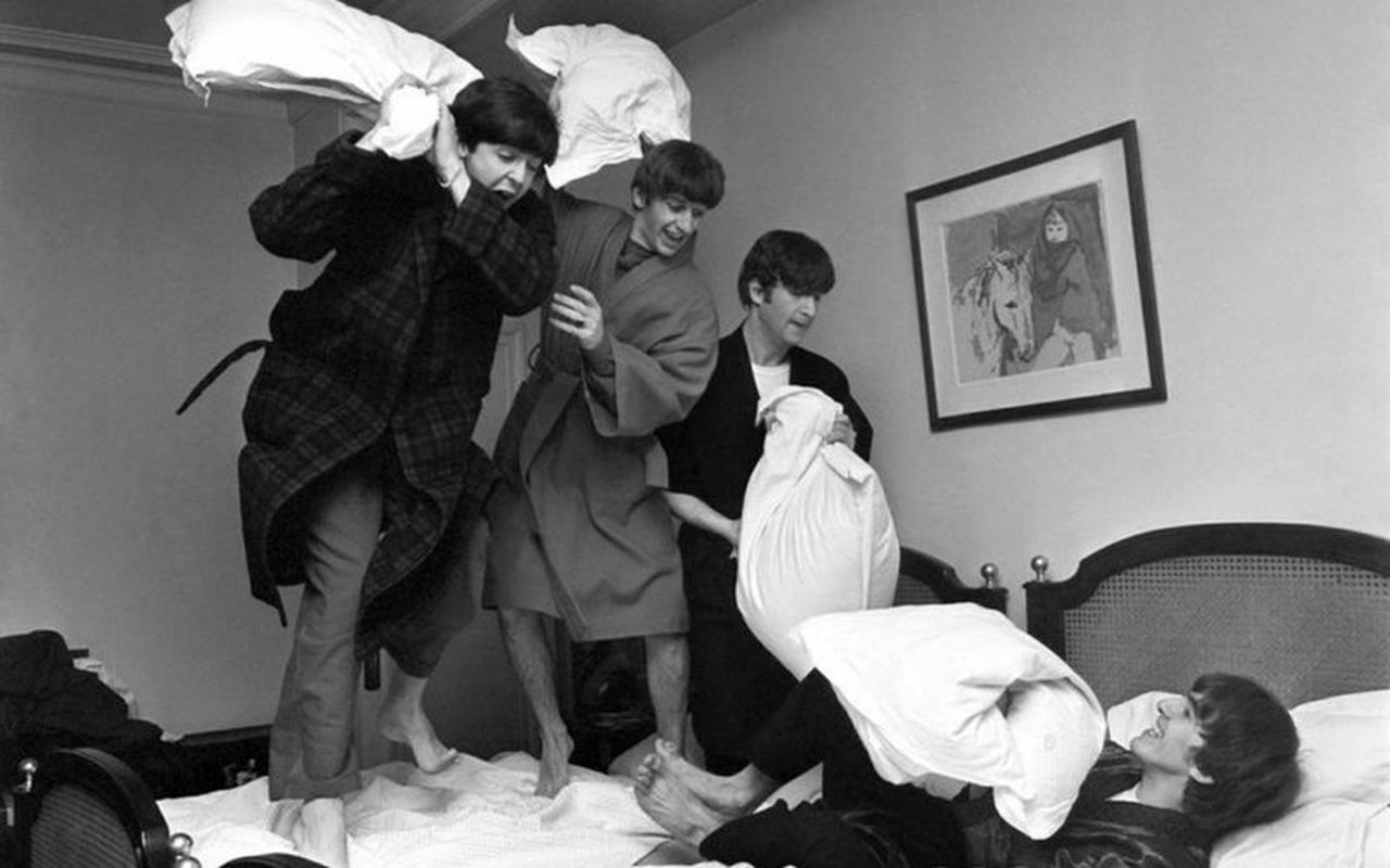 ビートルズからマイケル・ジャクソン政治家から戦争まで何もかにも撮りまくったハリー・ベンソンの写真家人生のドキュメンタリー海外予告