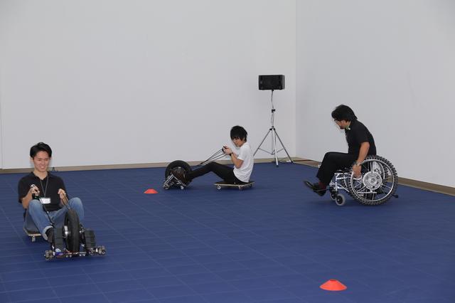 画像: 超人スポーツ協会 展示風景