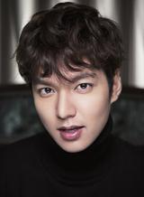 画像: http://www.wowkorea.jp/news/enter/2015/1204/10156721.html