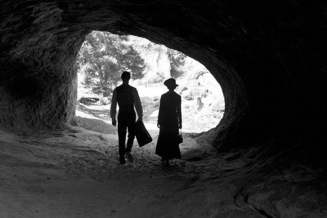 画像2: http://www.avoir-alire.com/frantz-la-critique-du-film