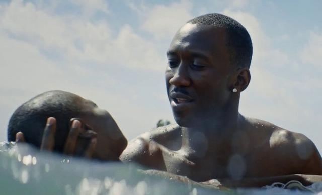 画像: http://www.backstage.com/news/awards-season/mahershala-ali-and-naomie-harris-shine-moonlight-trailer/