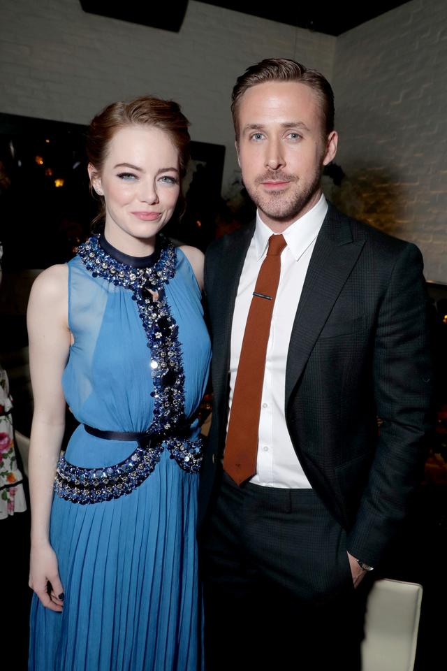 画像7: EW0001: Sebastian (Ryan Gosling) and Mia (Emma Stone) in LA LA LAND. Photo courtesy of Lionsgate.© 2016 Summit Entertainment, LLC. All Rights Reserved.