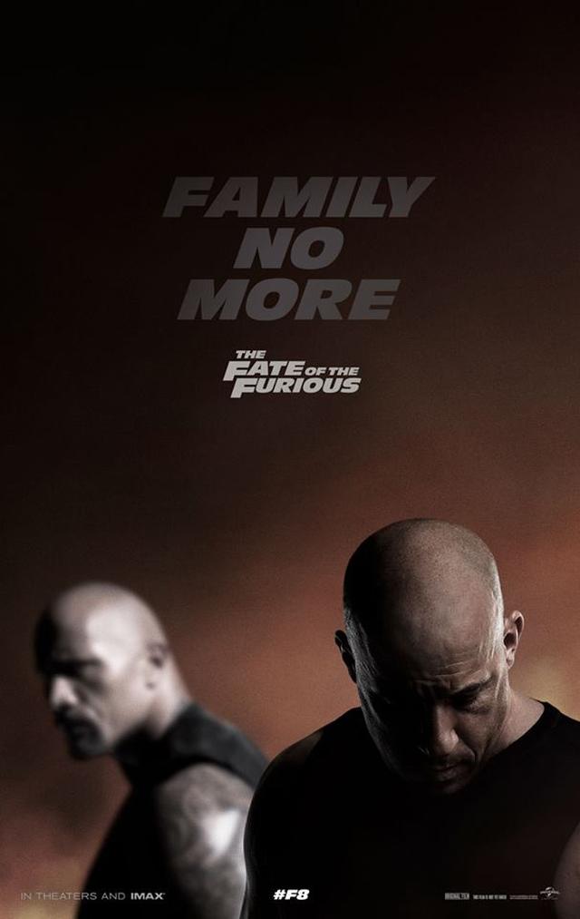 画像: https://www.facebook.com/FastandFurious/photos/a.56004807630.66687.24098842630/10154573167042631/?type=3&theater