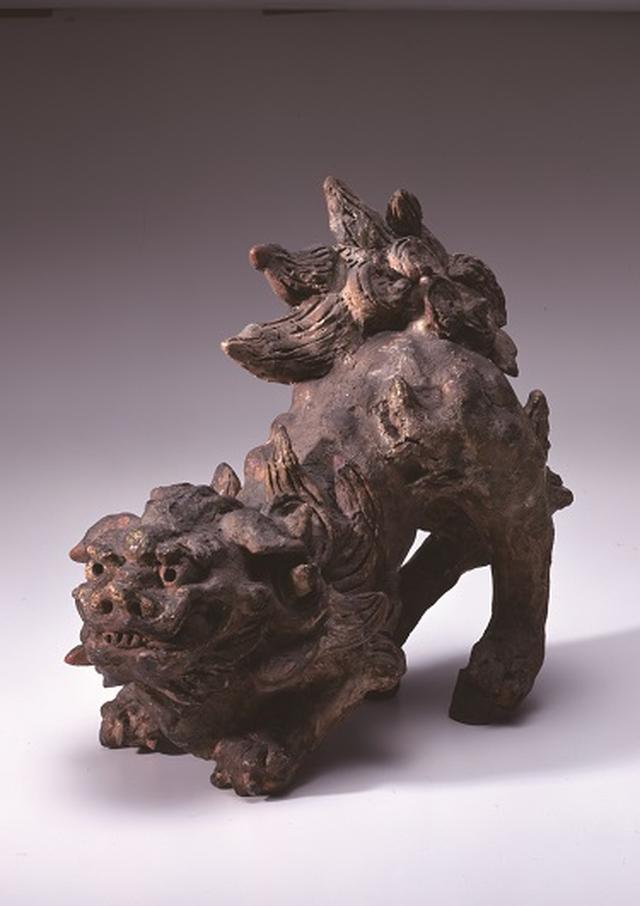 画像: 初代 長次郎 二彩獅子 重要文化財 天正2年(1574) 樂美術館蔵