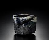 画像: 十五代 吉左衞門 焼貫黒樂茶碗 平成24年(2012) 東京国立近代美術館蔵