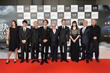 画像: 左よりプロデューサー エマ・ティリンジャー・コスコフ、加瀬亮、塚本晋也、窪塚洋介、マーティン・スコセッシ監督、浅野忠信、小松菜奈、イッセー尾形、脚本家ジェイ・コックス
