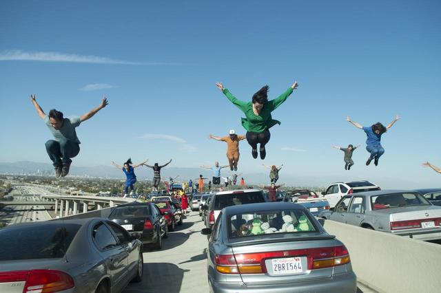 画像2: © 2017 Summit Entertainment, LLC. All Rights Reserved. Photo credit: EW0001: Sebastian (Ryan Gosling) and Mia (Emma Stone) in LA LA LAND.Photo courtesy of Lionsgate.