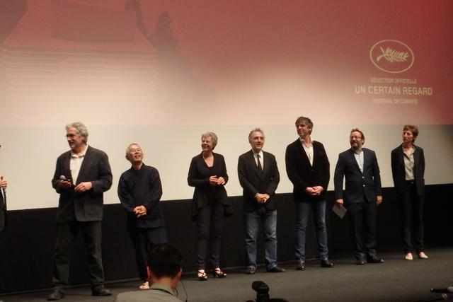 画像: 『レッドタートル』の舞台挨拶:左からマイケル監督、鈴木プロデューサー、パスカル・フェラン Photo by Yoko KIKKA