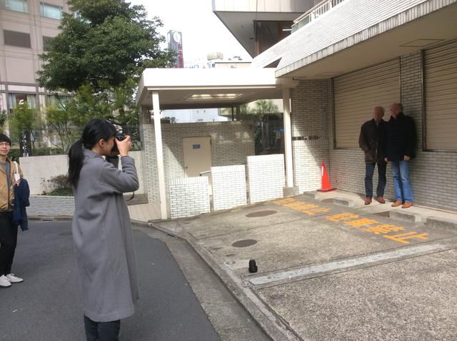 画像: i-D Japan の取材では、『ある子供』 の時に雑誌取材で撮影して以来、兄弟作品のファンという長島有里枝さんが写真撮影。