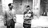 画像: 当時のジャン=リュック・ゴダールとアンヌ・ヴィアゼムスキー www.cinechronicle.com