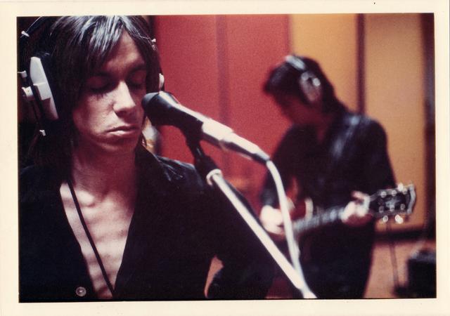 画像: (c) Byron Newman