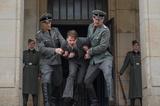 画像6: © X Filme Creative Pool GmbH / Master Movies / Alone in Berlin Ltd / Pathé Production / Buffalo Films 2016