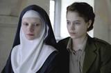 画像2: © 2015 MANDARIN CINEMA AEROPLAN FILM MARS FILMS FRANCE 2 CINÉMA SCOPE PICTURES