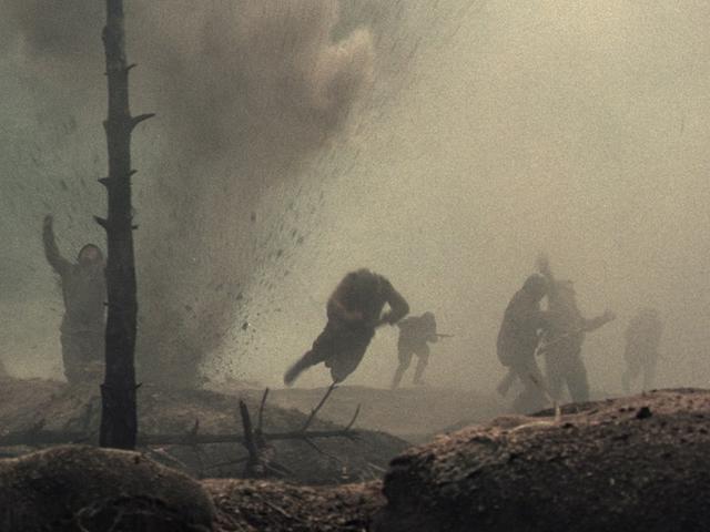 画像3: © 1977 Rapid Film GMBH - Terra Filmkunst Gmbh - STUDIOCANAL FILMS Ltd