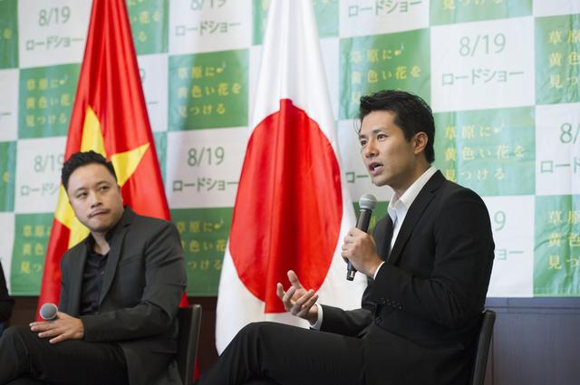画像: 左よりヴィクター・ヴ―、落合賢監督