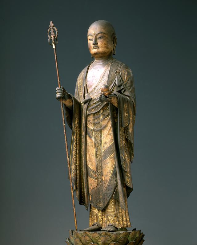 画像: 重要文化財「地蔵菩薩立像」(じぞうぼさつりゅうぞう) 鎌倉時代 13世紀 木造(桧、寄木造)彩色、玉眼、截金 総高73.5 幅32.3 像高52.4cm 展示:全期間