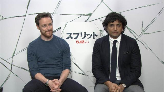 画像: (左より)M・ナイト・シャマラン監督×ジェームズ・マカヴォイ