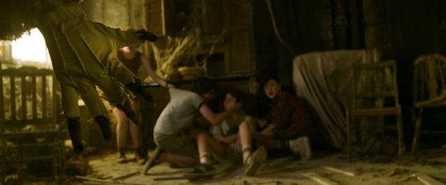 画像4: (C)2017 WARNER BROS. ENTERTAINMENT INC. AND RATPAC-DUNE ENTERTAINMENT LLC. ALL RIGHTS RESERVED. Photograph : Shane Leonard