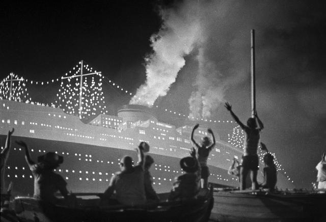 画像2: (C) 1973 - F.C. PRODUZIONI S.R.L – PROCUCTIONS ET EDITIONS CINEMATOGRAPHIQUES FRANCAISES.
