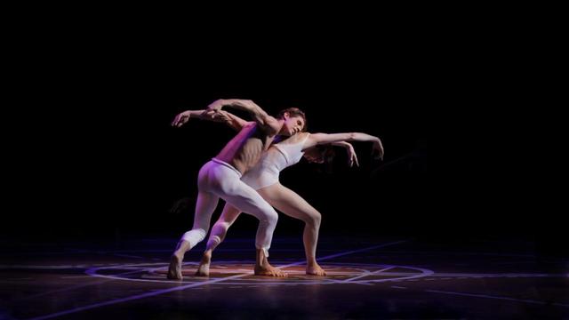 画像2: © Fondation Maurice Béjart, 2015 © Fondation Béjart Ballet Lausanne, 2015