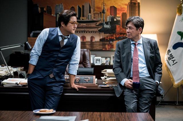 画像2: チェ・ミンシクとクァク・ドウォン、その他韓国映画界を代表する豪華キャスト共演ー衝撃のポリティカル・サスペンス『ザ・メイヤー 特別市民』予告