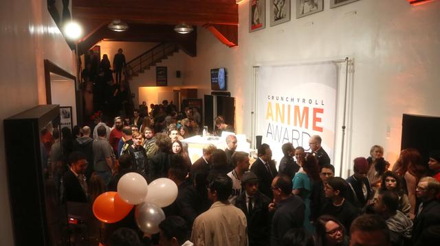 画像: 会場ロビー。コスプレしている人も多く見かけました。