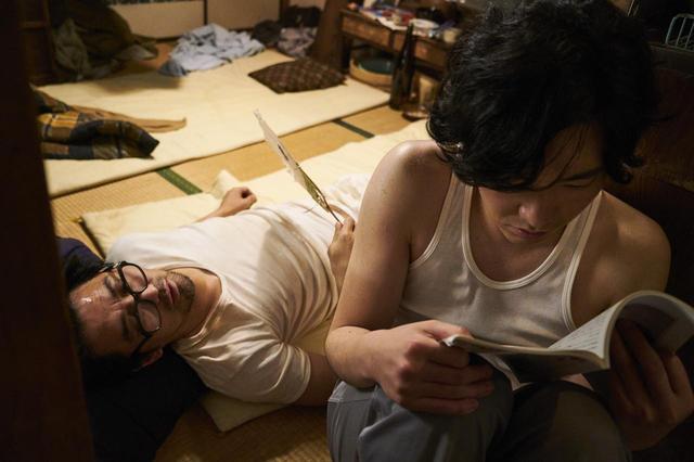 画像1: 映画場面写真 ©2018「素敵なダイナマイトスキャンダル」製作委員会