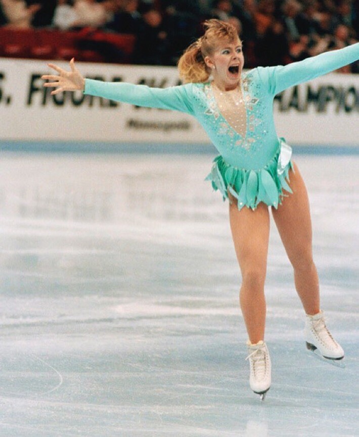 比較映像！フィギュア史上最強なスキャンダラスなトーニャ・ハーディンを見事に完コピー！シンクロ率100納得！『アイ,トーニャ 史上最大の