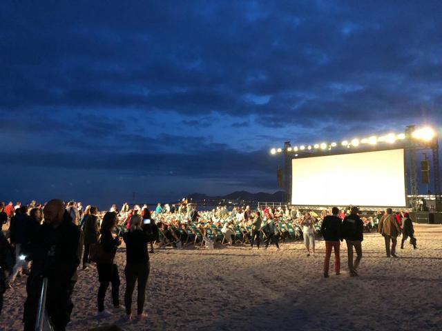 画像15: 「映画『熱狂宣言』プロデューサー江角 早由里の初カンヌ国際映画祭-体当たり紀行」第五回-伝説のレストラン「エデン・ロック」と夜の映画体験
