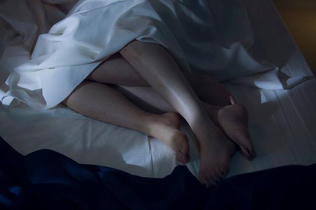 画像4: “西北西”に祈りを捧げるあなたの姿を見つめて知った。 愛と祈りは似ていると。