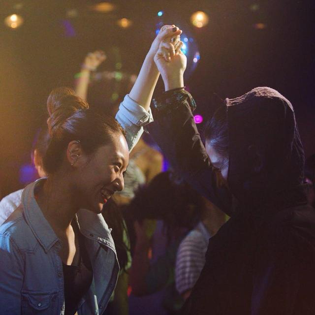 画像1: LGBTQ、宗教を題材にした現代的なオリジナル企画と、 独特の演出手法で世界と勝負した新人監督・中村拓朗