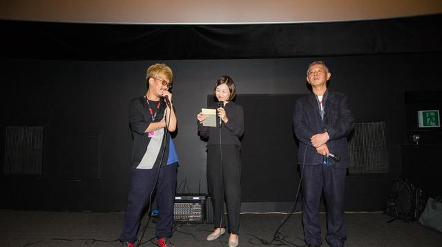 画像: 左より二宮 健 監督と梅川治男プロデューサー (中央は司会者) ©Buchon International Fantastic Film Festival
