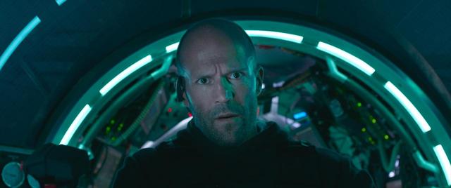 画像2: © 2018 WARNER BROS. ENTERTAINMENT INC., GRAVITY PICTURES FILM PRODUCTION COMPANY, AND APELLES ENTERTAINMENT, INC.