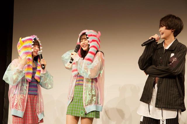 画像2: (写真左下)左から:吉田凜音、久間田琳加、中山咲月